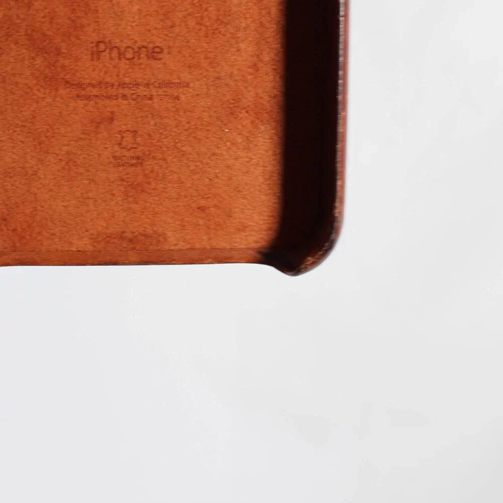Genuine Apple Leather Case for iPhone 7 Plus/8 Plus Saddle Brown Fair Condition